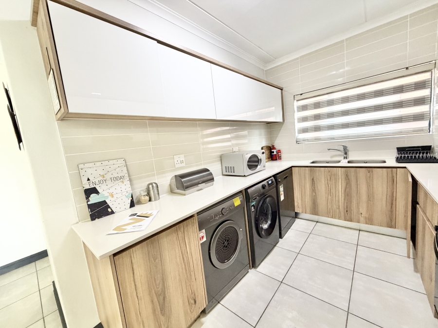 3 Bedroom Property for Sale in Zwartkoppies Gauteng