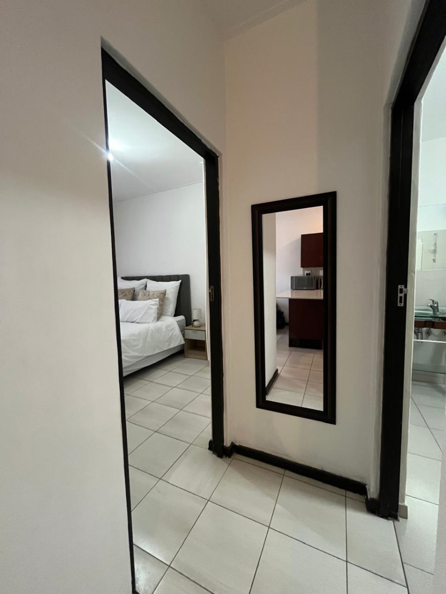 1 Bedroom Property for Sale in Jackal Creek Golf Estate Gauteng