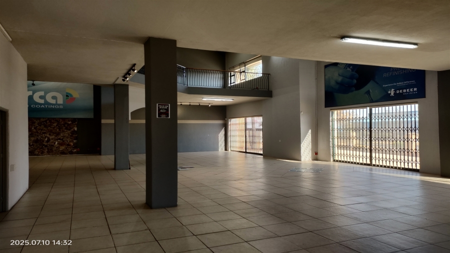 To Let Commercial Property for Rent in Strijdom Park Gauteng