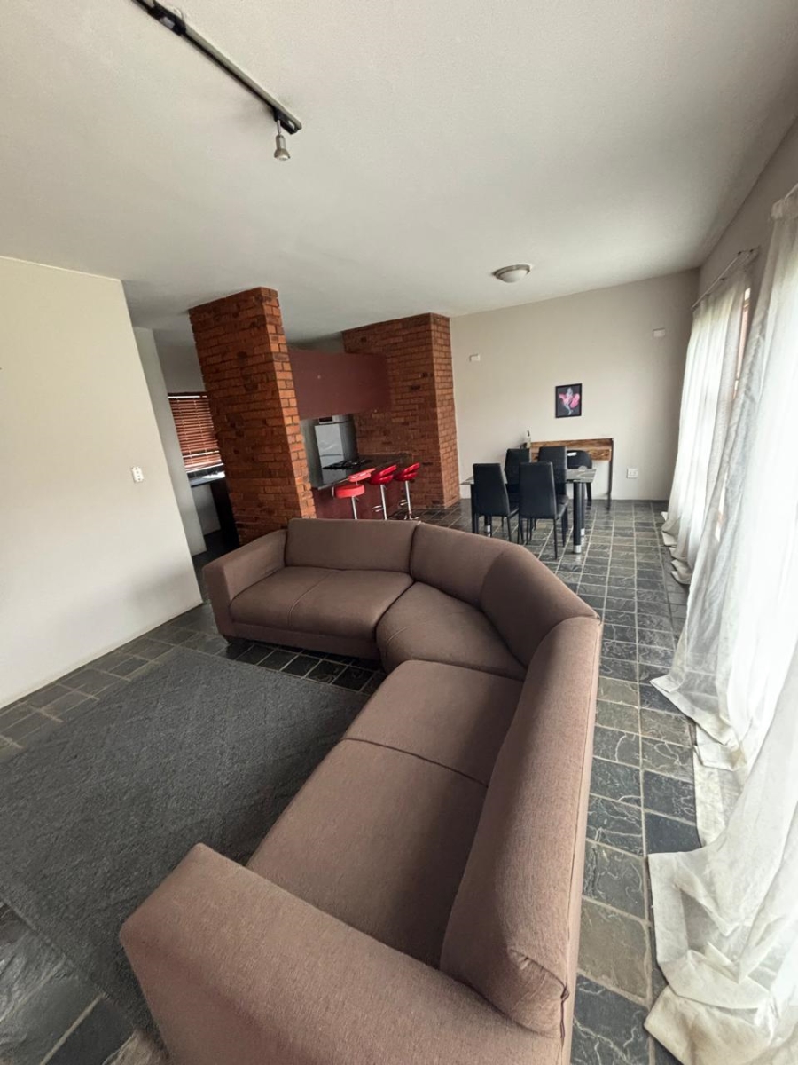 2 Bedroom Property for Sale in Carlswald Gauteng