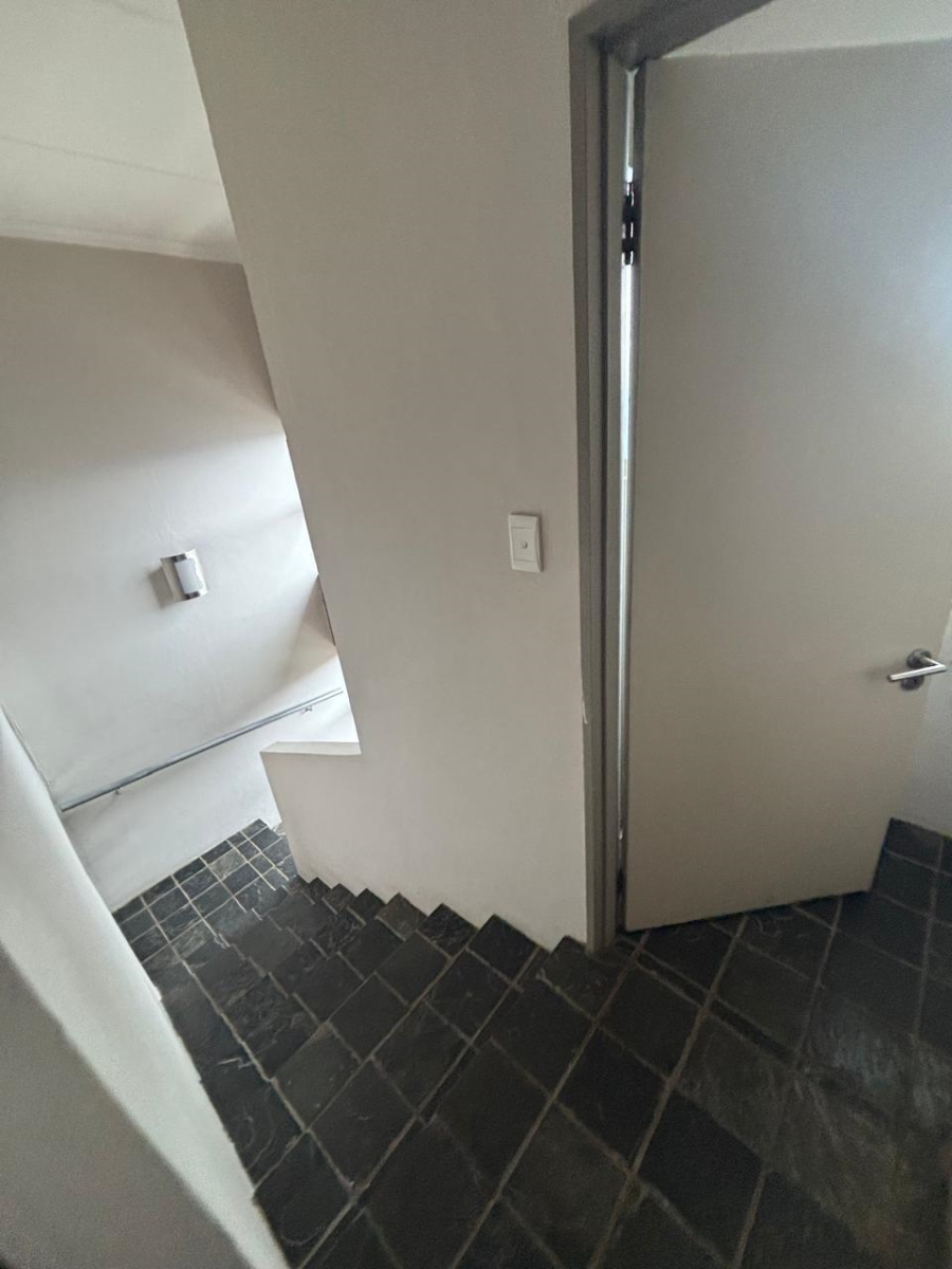 2 Bedroom Property for Sale in Carlswald Gauteng
