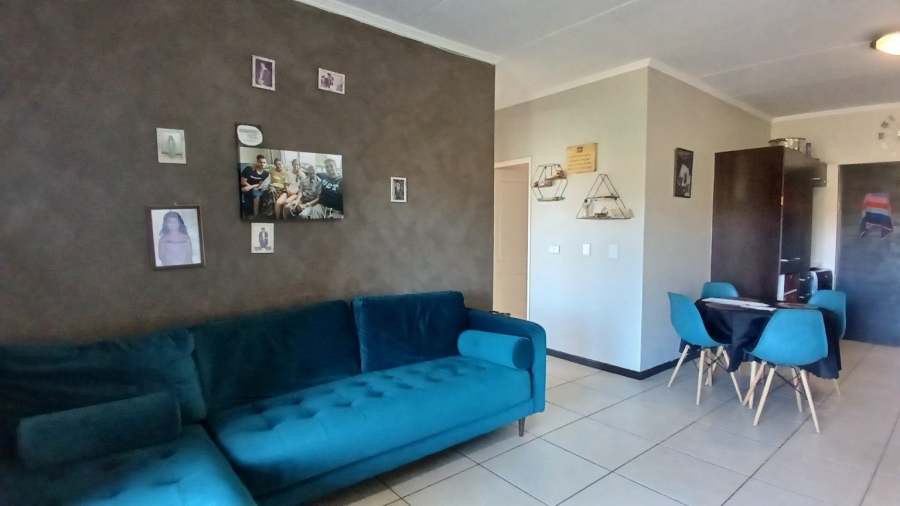 2 Bedroom Property for Sale in Bassonia Gauteng