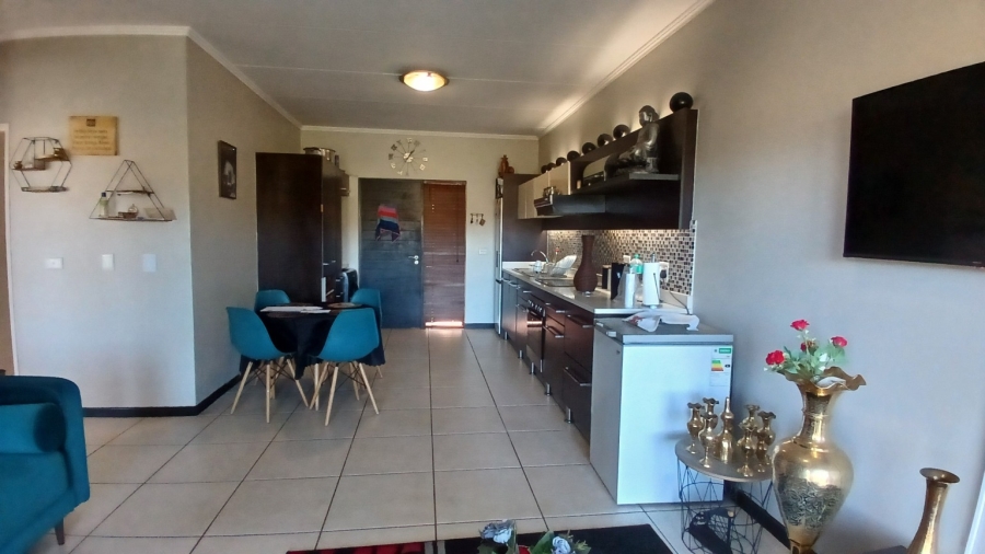 2 Bedroom Property for Sale in Bassonia Gauteng