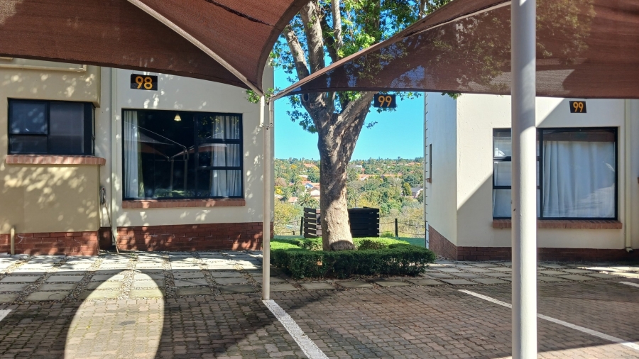 2 Bedroom Property for Sale in Bassonia Gauteng