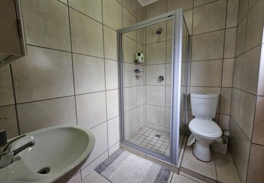 To Let 4 Bedroom Property for Rent in Stone Ridge Gauteng