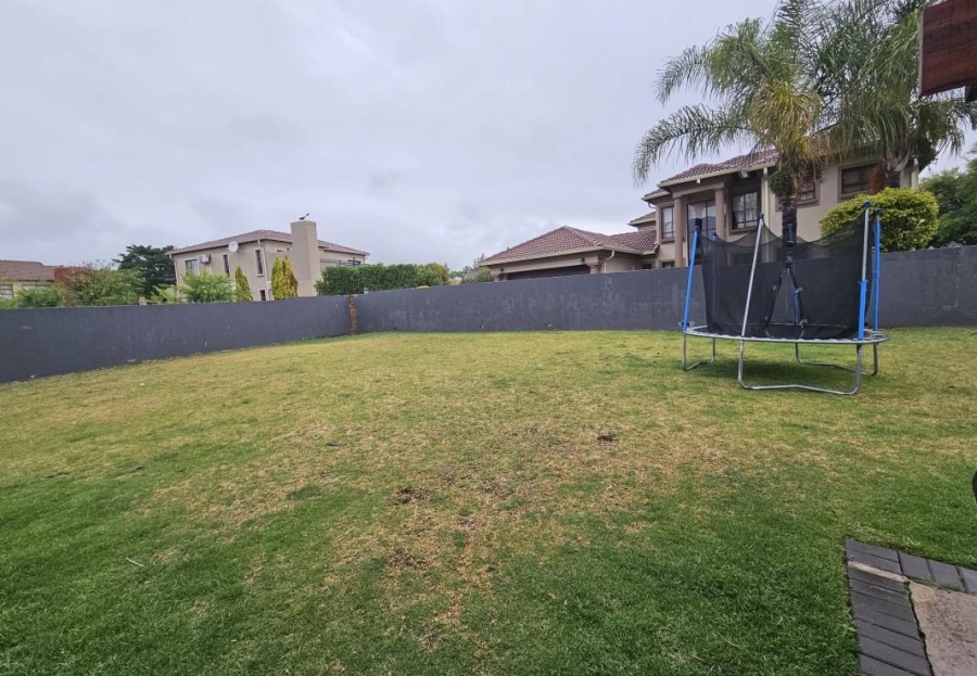 To Let 4 Bedroom Property for Rent in Stone Ridge Gauteng