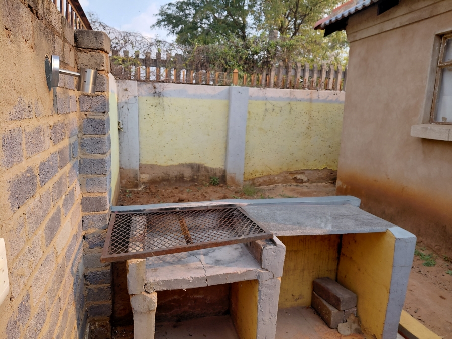 3 Bedroom Property for Sale in Nkwe Estate Gauteng