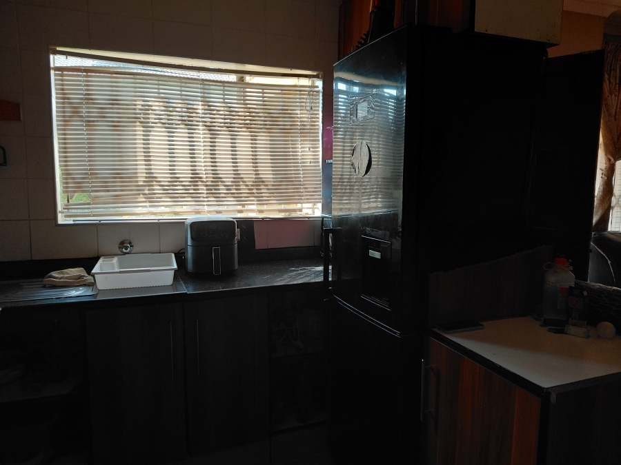 3 Bedroom Property for Sale in Nkwe Estate Gauteng
