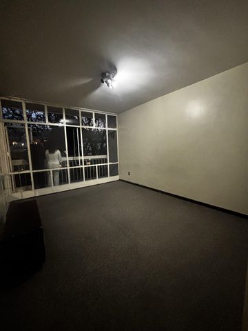 To Let 1 Bedroom Property for Rent in Killarney Gauteng