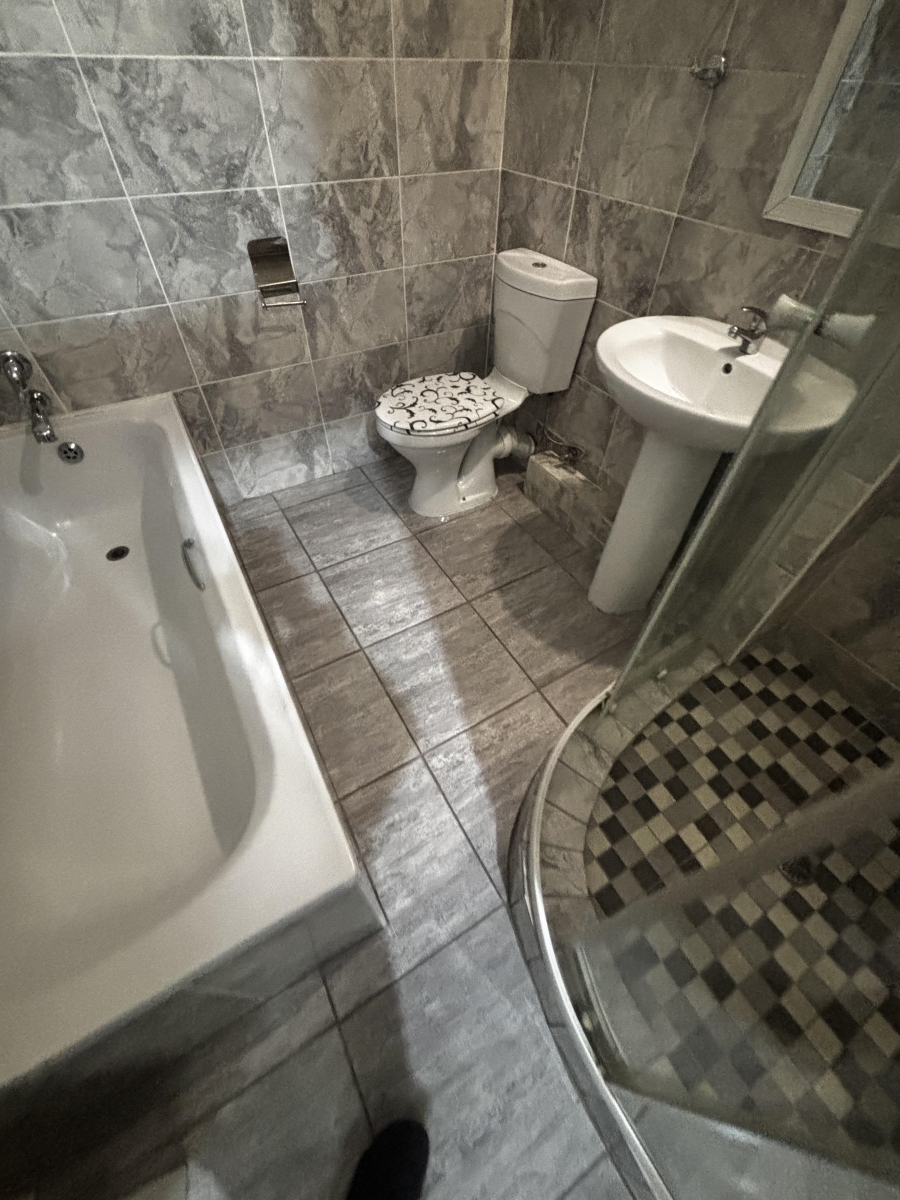 1 Bedroom Property for Sale in Killarney Gauteng