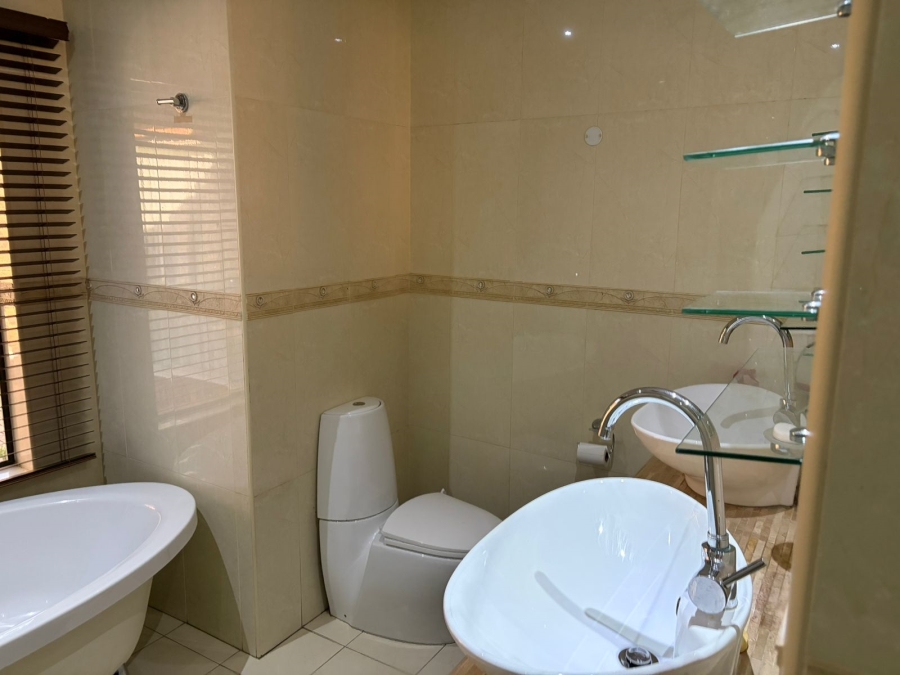6 Bedroom Property for Sale in Sherman Park Gauteng