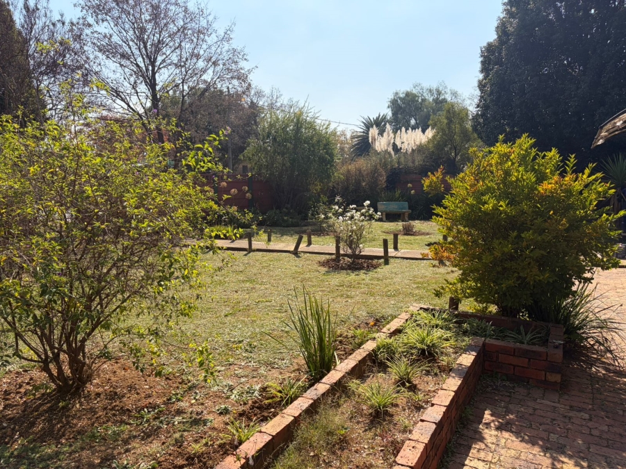 12 Bedroom Property for Sale in Sonland Park Gauteng