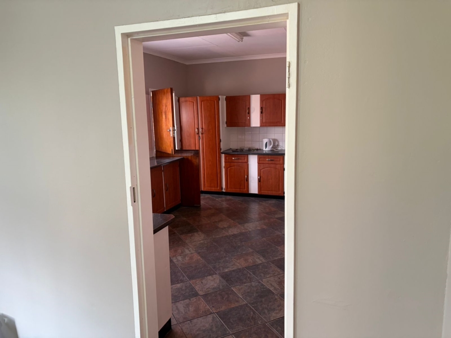 12 Bedroom Property for Sale in Sonland Park Gauteng