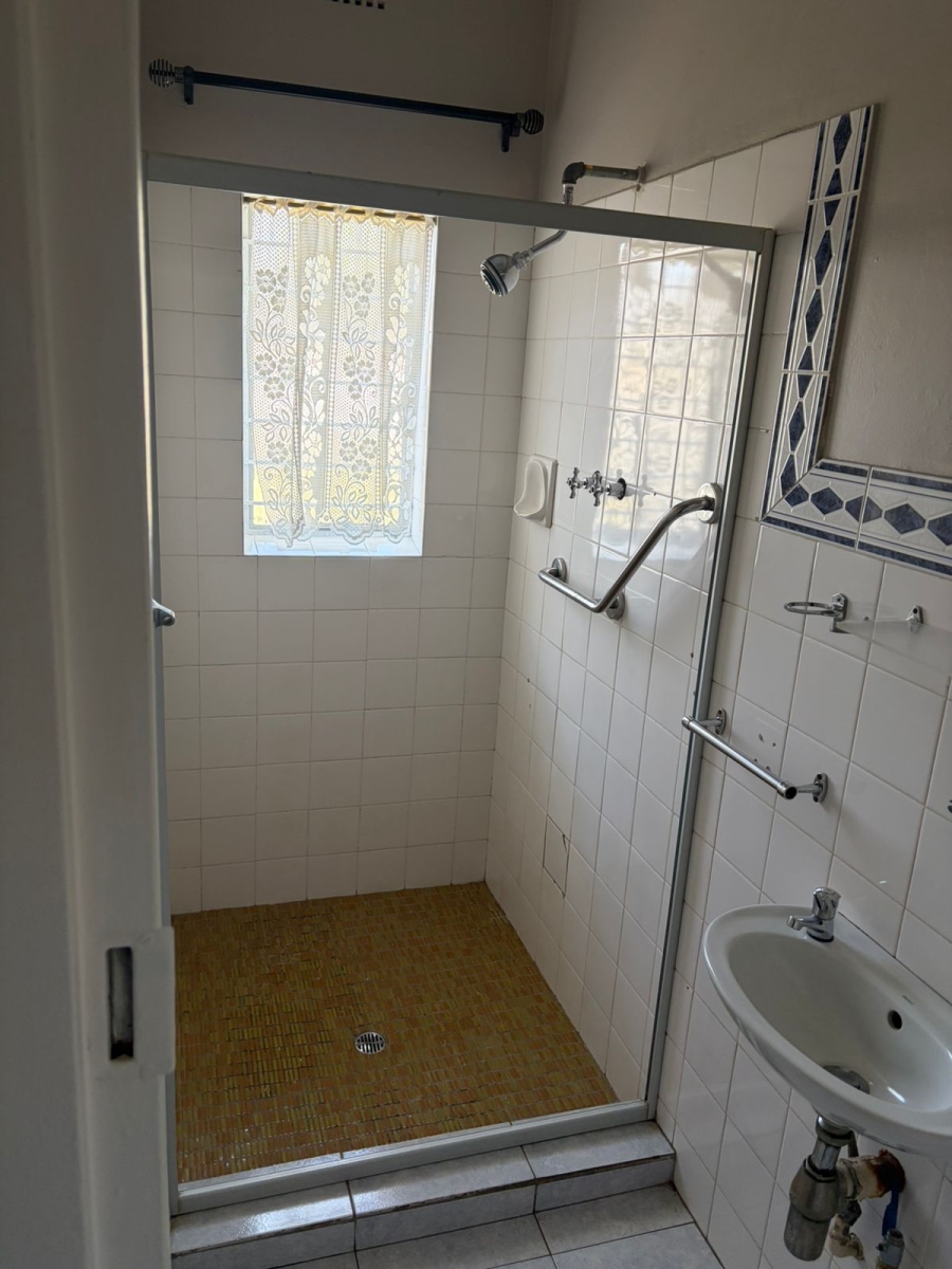 12 Bedroom Property for Sale in Sonland Park Gauteng