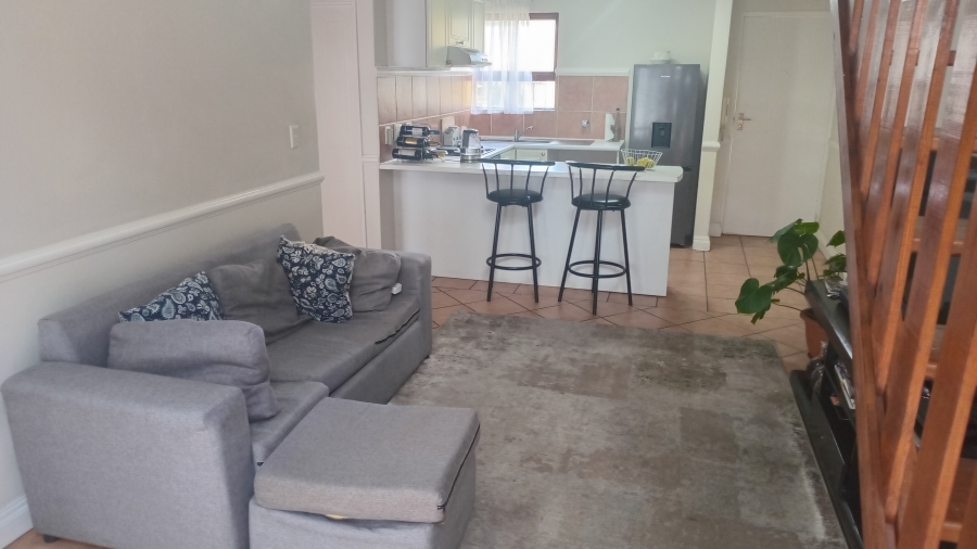 1 Bedroom Property for Sale in Saxonwold Gauteng
