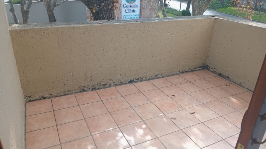 1 Bedroom Property for Sale in Saxonwold Gauteng