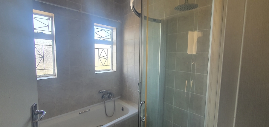 3 Bedroom Property for Sale in Heidelberg Gauteng