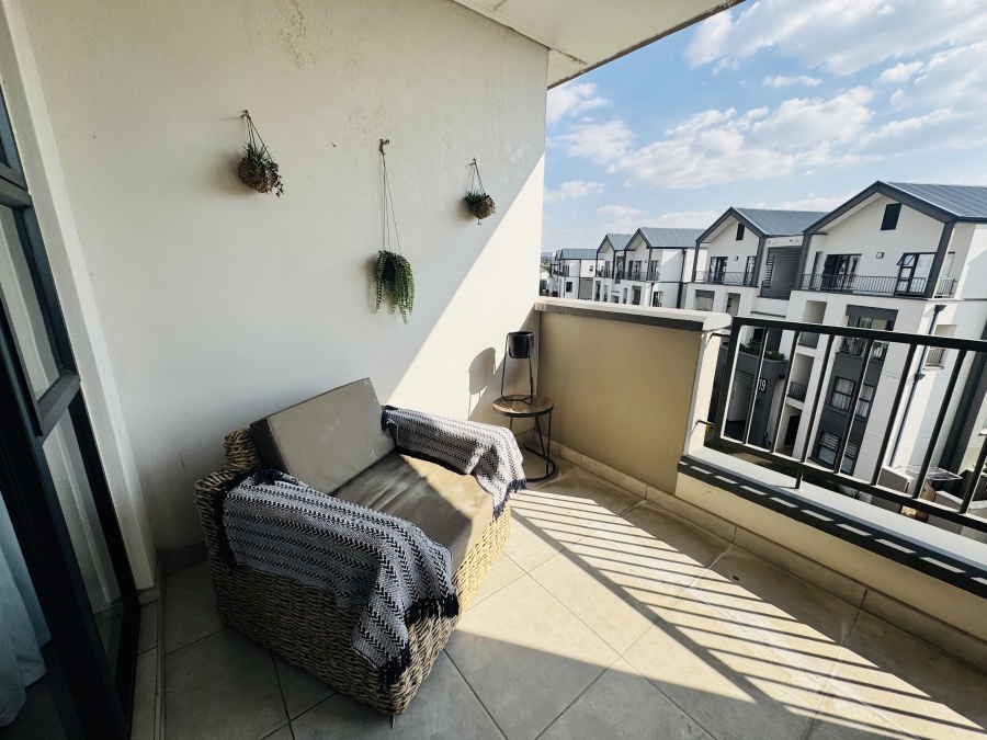 1 Bedroom Property for Sale in Waterfall Gauteng