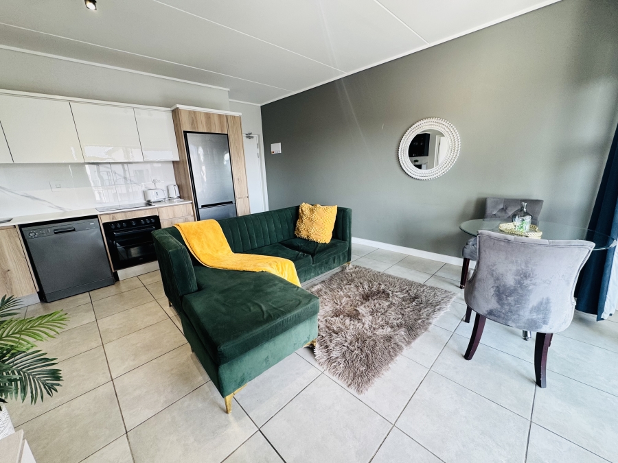 1 Bedroom Property for Sale in Waterfall Gauteng