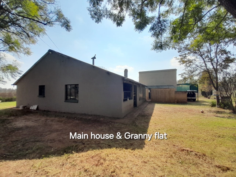 13 Bedroom Property for Sale in Pretoria North Gauteng