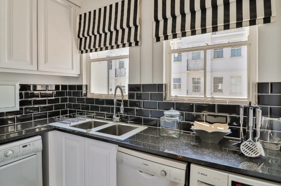 To Let 3 Bedroom Property for Rent in Bryanston Gauteng