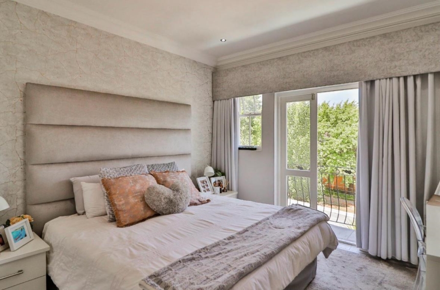 To Let 3 Bedroom Property for Rent in Bryanston Gauteng