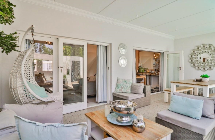 To Let 3 Bedroom Property for Rent in Bryanston Gauteng