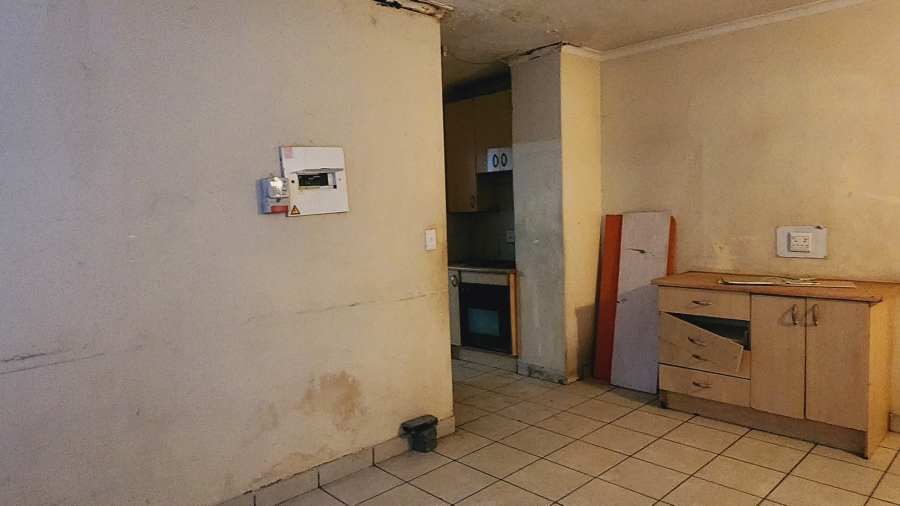 1 Bedroom Property for Sale in Ferndale Gauteng