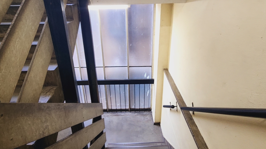 1 Bedroom Property for Sale in Ferndale Gauteng
