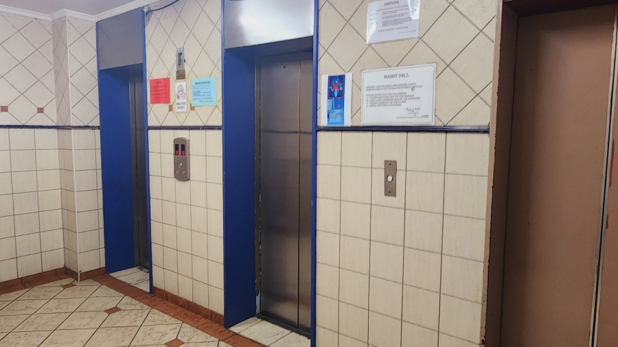 1 Bedroom Property for Sale in Ferndale Gauteng