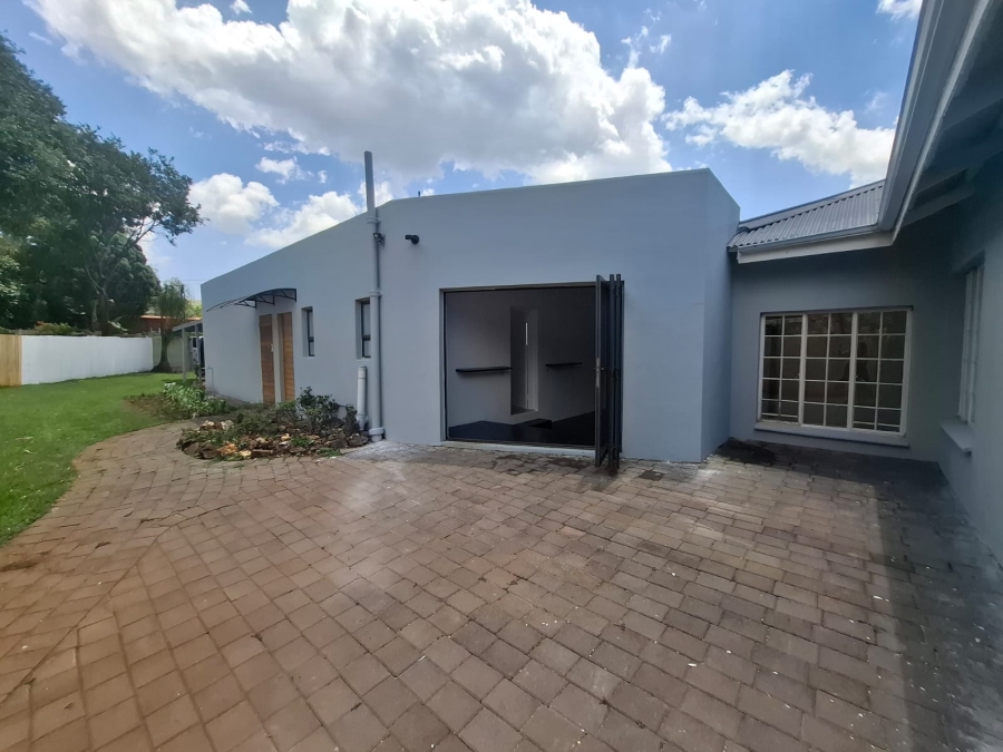 To Let 2 Bedroom Property for Rent in Irene Proper Security Estate Gauteng