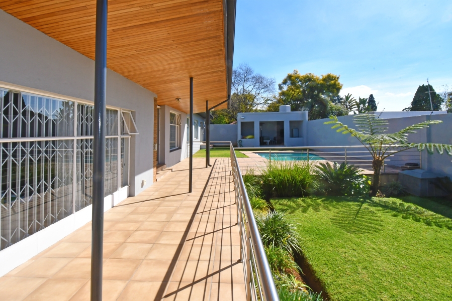5 Bedroom Property for Sale in Blairgowrie Gauteng