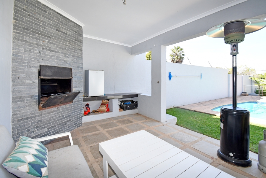 5 Bedroom Property for Sale in Blairgowrie Gauteng