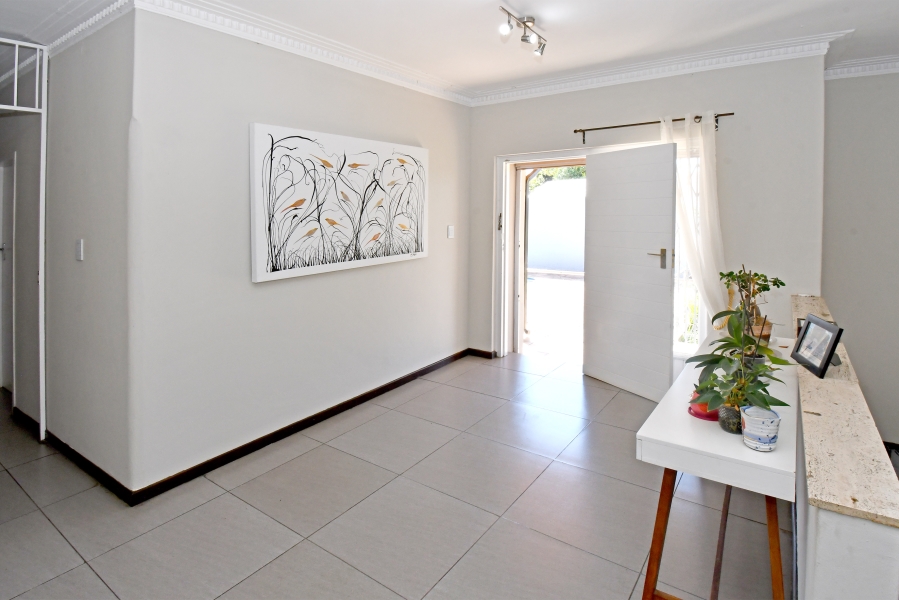 5 Bedroom Property for Sale in Blairgowrie Gauteng