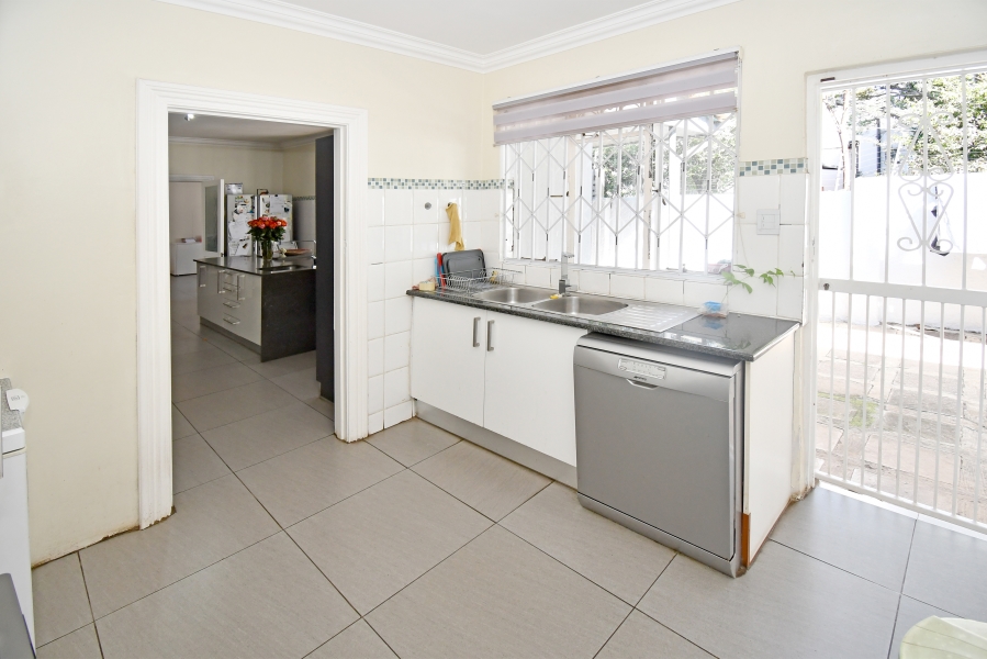 5 Bedroom Property for Sale in Blairgowrie Gauteng