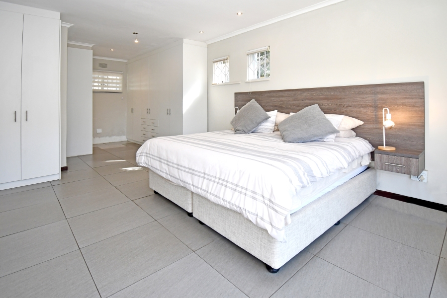 5 Bedroom Property for Sale in Blairgowrie Gauteng