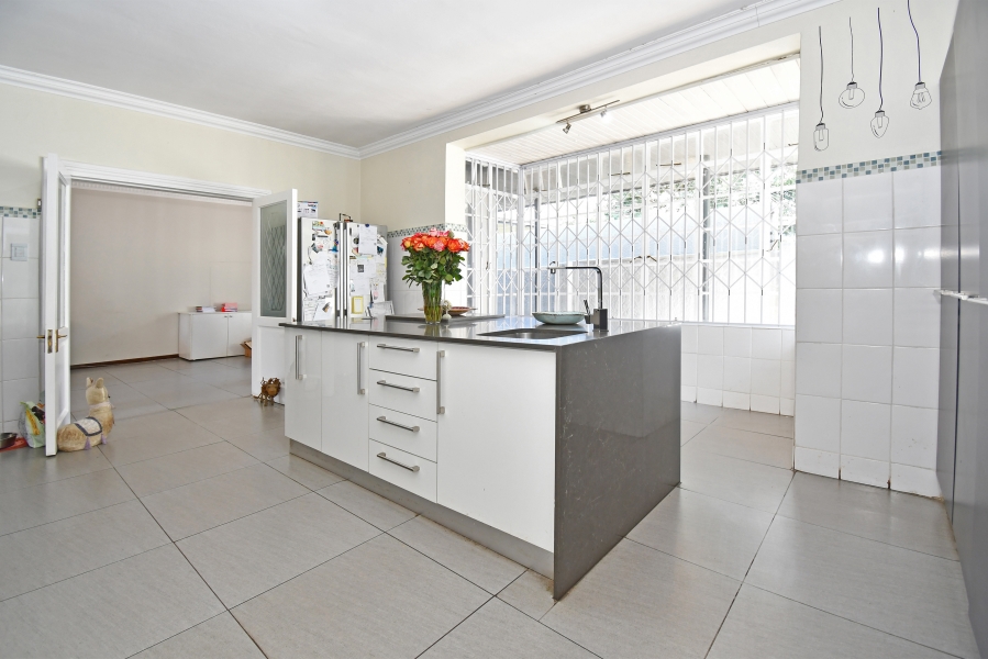 5 Bedroom Property for Sale in Blairgowrie Gauteng