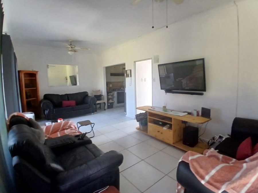 2 Bedroom Property for Sale in Albemarle Gauteng