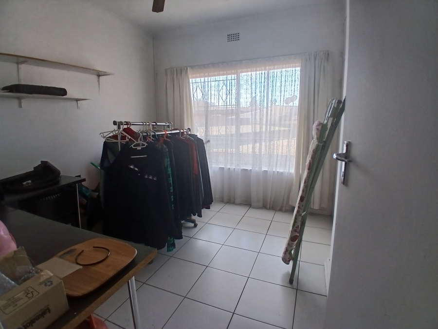 2 Bedroom Property for Sale in Albemarle Gauteng