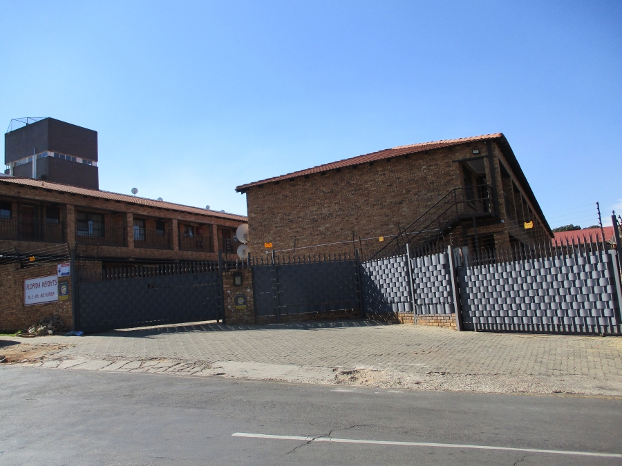 2 Bedroom Property for Sale in Florida Gauteng
