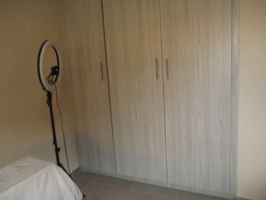 2 Bedroom Property for Sale in Florida Gauteng