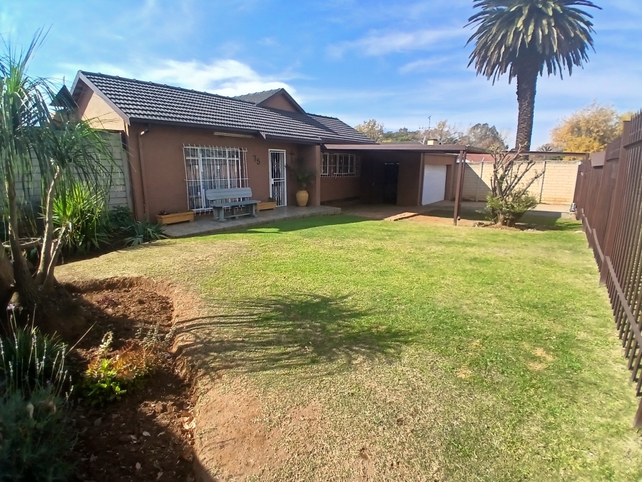 3 Bedroom Property for Sale in Dinwiddie Gauteng