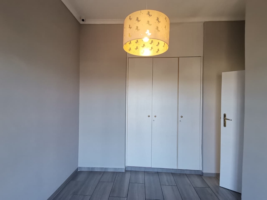 4 Bedroom Property for Sale in Bassonia Gauteng