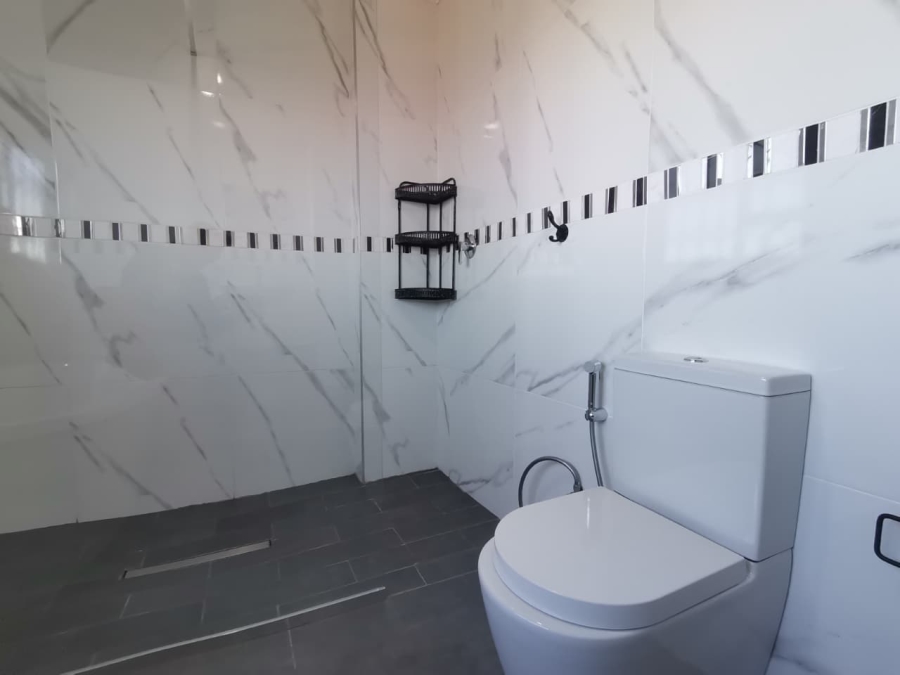 4 Bedroom Property for Sale in Bassonia Gauteng