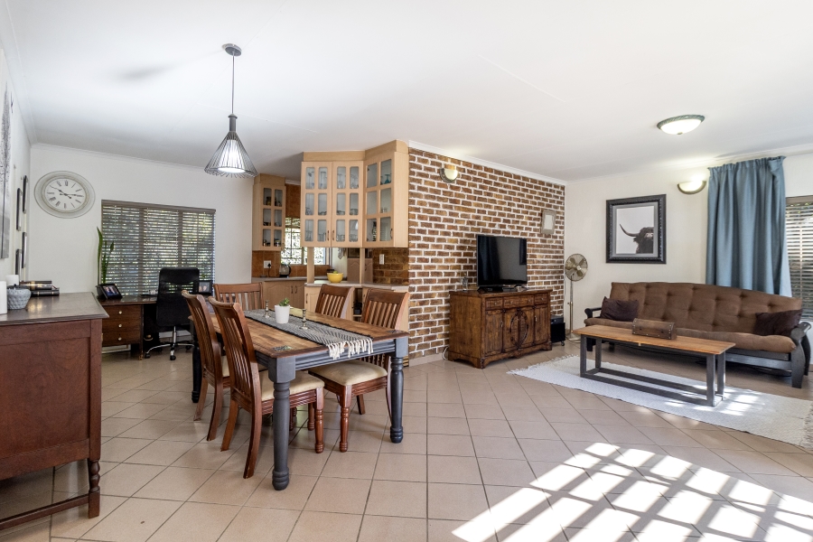 3 Bedroom Property for Sale in Moreleta Park Gauteng