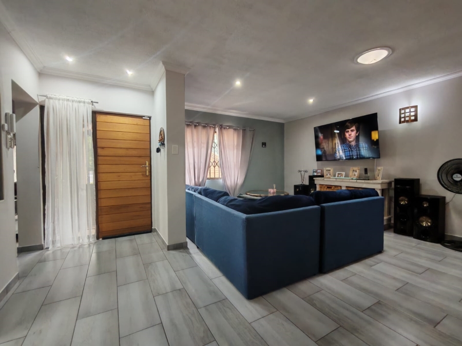 3 Bedroom Property for Sale in Three Rivers Gauteng
