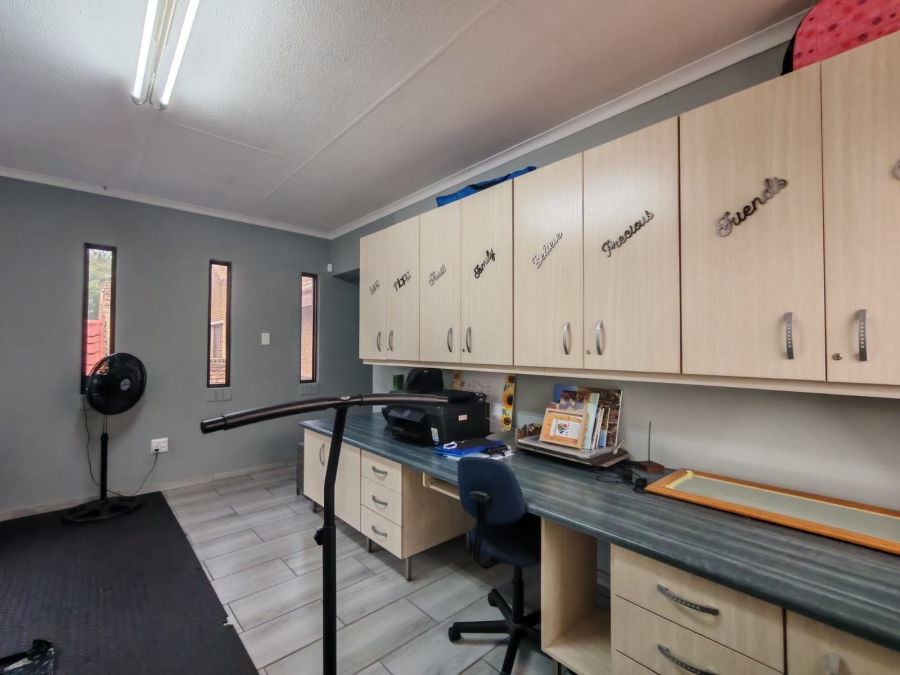 3 Bedroom Property for Sale in Three Rivers Gauteng