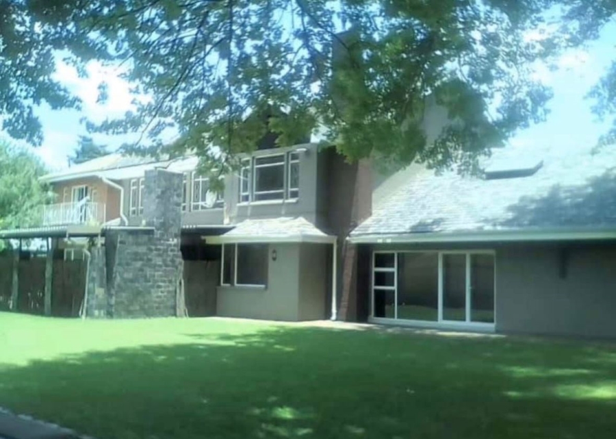 6 Bedroom Property for Sale in Three Rivers Proper Gauteng