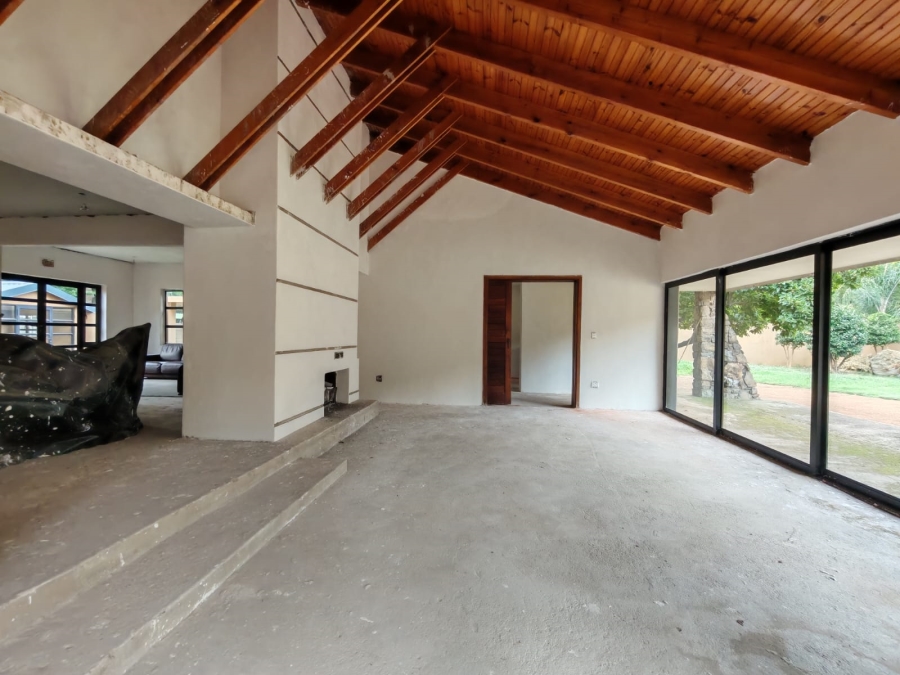 4 Bedroom Property for Sale in Three Rivers Proper Gauteng