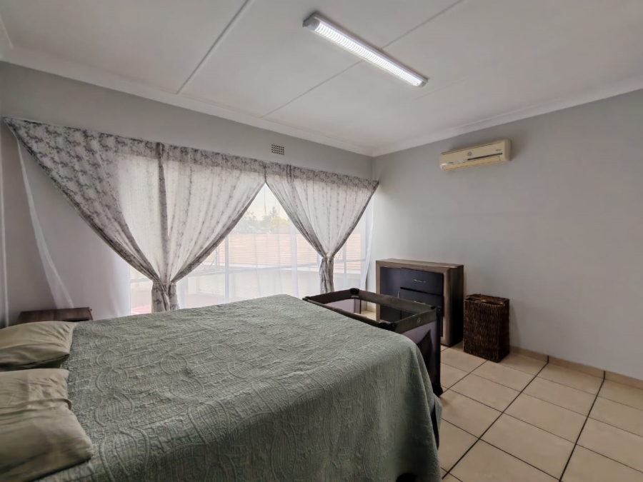 2 Bedroom Property for Sale in Three Rivers Gauteng